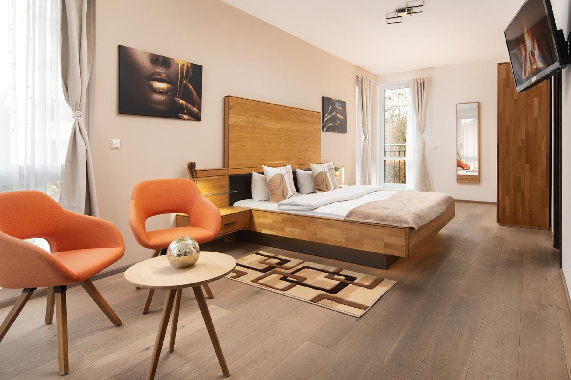 Hotel Vier Jahreszeiten Therme & Kliniken Bad Krozingen Naehe Freiburg & Schwarzwald Ideal Fuer Wellness Kur & Business Ausfluege 24H Check In- Wlan & Parken Gratis المظهر الخارجي الصورة
